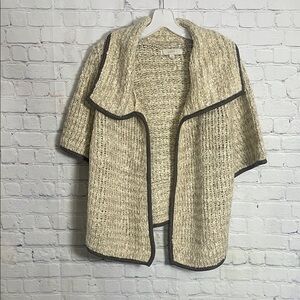 LOFT Cream Open-Front Cozy Knit Shrug  Sweater Cardigan with Dark Trim Small